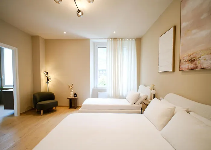 Guest house Balcony Triple - 3 Min Walk To Bernina Express 3*